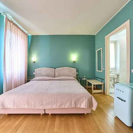Belvedere Hotell 3*